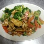 Best Chicken with Broccoli in White Bear Lake, MN